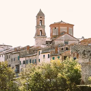 Finestra Su Lucignano